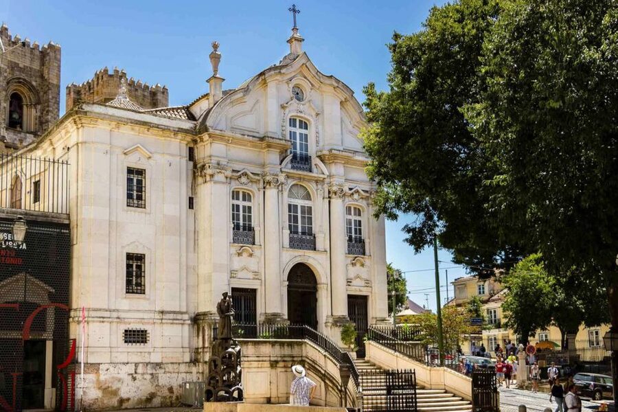 Lisbon: Private Sightseeing Tour in a Vintage Tuk Tuk - The four-hour route to Belém