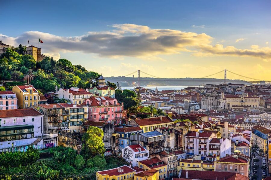 Lisbon: Private Tour by Tuk Tuk - Alfama, Fado, and the 1755 earthquake