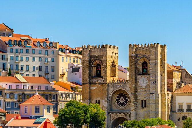 Lisbon: Private Tuk-Tuk City Tour - Praça do Comércio and Rua Augusta