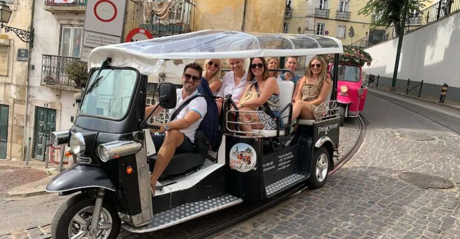 Lisbon: Private Tuk-Tuk Tour - Key points to know before booking