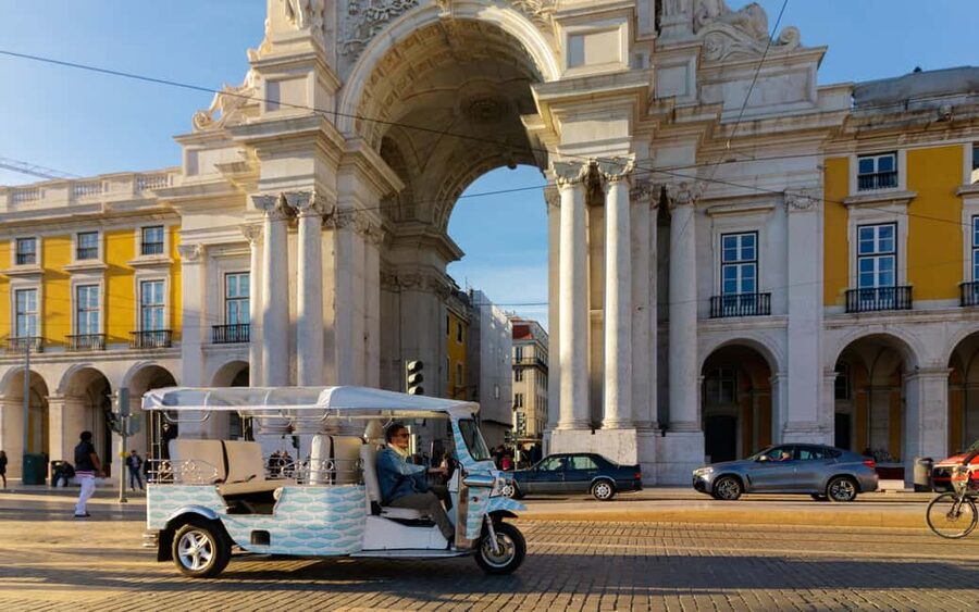 Lisbon: Private Tuk Tuk Tour (Alfama, Bairro Alto, Belém) - Key points to know before booking