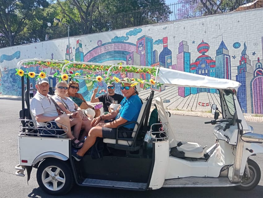 Lisbon: Private Tuk-Tuk Tour of Old Town & Scenic Viewpoints - Choosing between 90 minutes, two hours, and three hours
