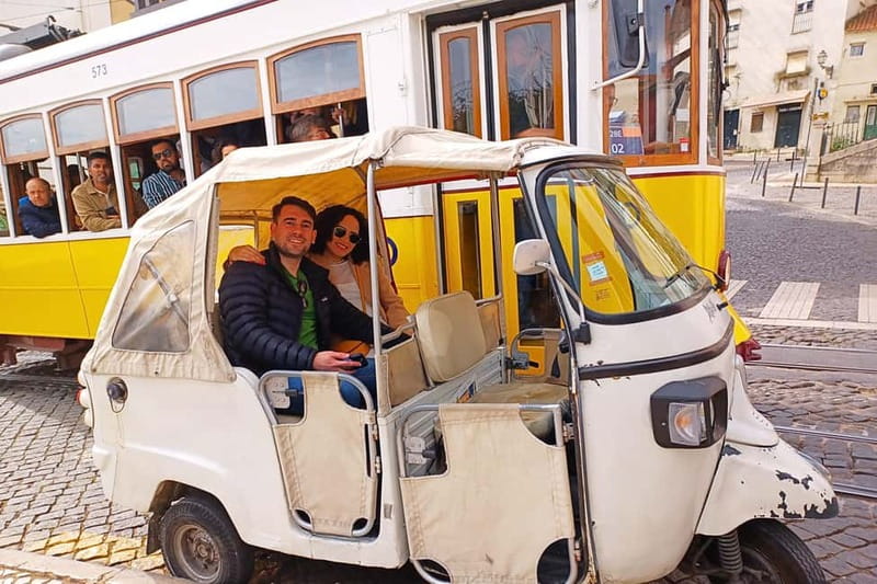 Lisbon: Private Tuk-Tuk Tour with Local Guide - Entering Alfama by cobbled and tiled streets