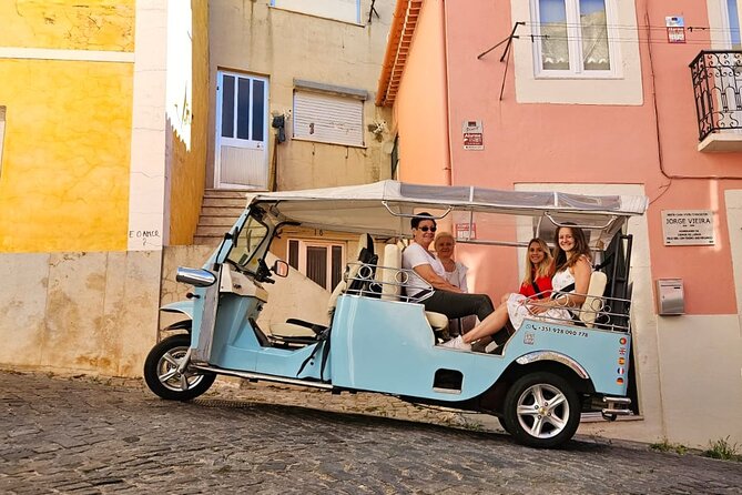 Lisbon Private TukTuk Tour with True Local Guide - Why a tuk-tuk makes sense in Lisbon