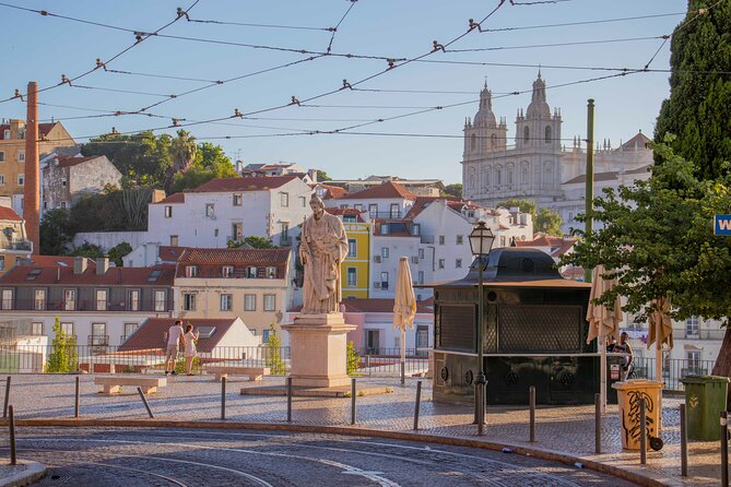 Lisbon Private TukTuk Tour with True Local Guide - Torel Garden, a quiet pause above the city