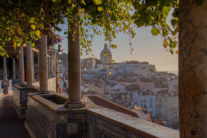 Lisbon Private TukTuk Tour with True Local Guide - Lisbon Cathedral and the marks of the 1755 earthquake