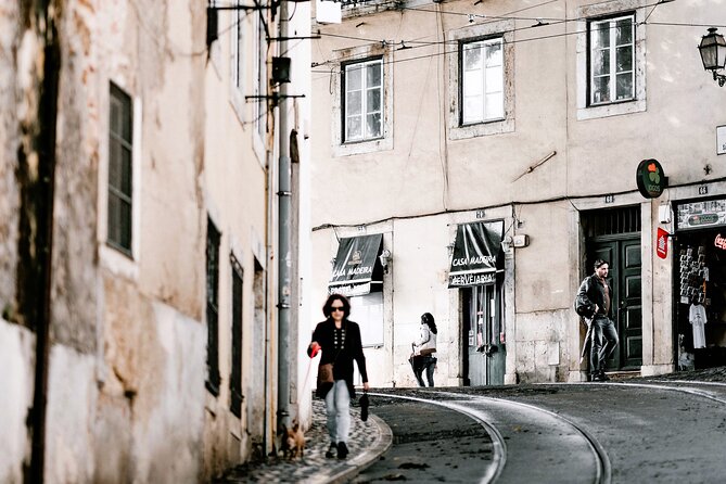 Lisbon's 7 Hills on Tuk-Tuk - Why a tuk-tuk makes sense on Lisbon’s seven hills