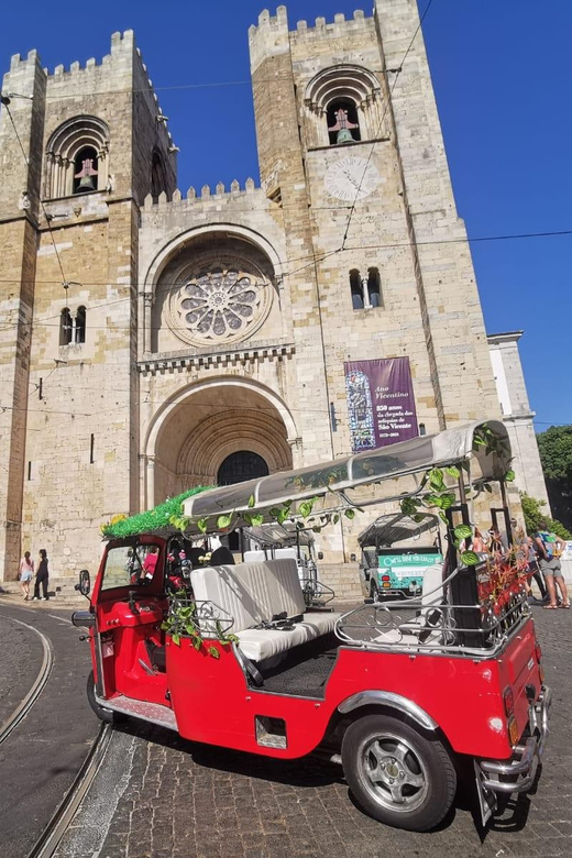 Lisbon: Sightseeing City Tour by Tuk-Tuk - Lisbon Cathedral and the lower city