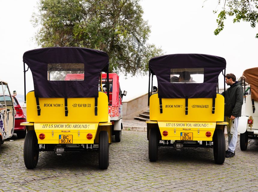 Lisbon: Tuk Tuk City tour with vintage car - Two hours with Baixa added