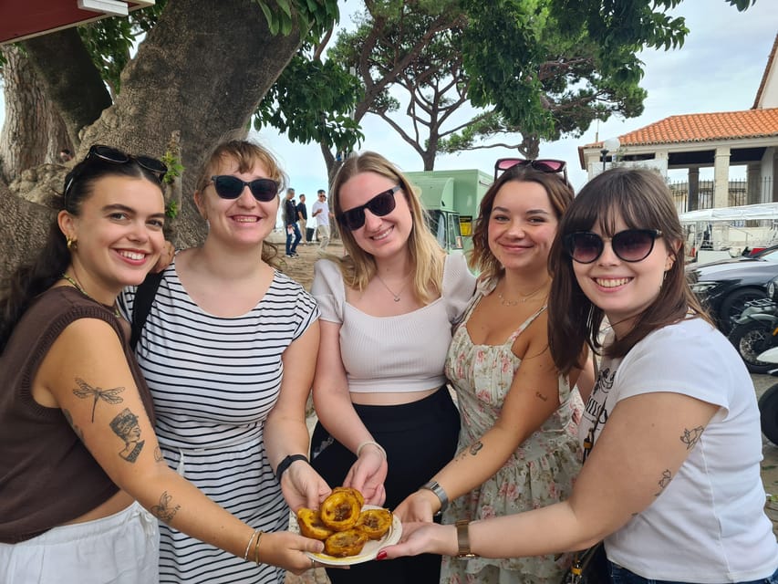Lisbon: Tuk-Tuk Tour in French or German w/True Local Guide - Comfort, safety, and practical limits