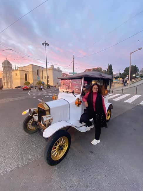 Lisbon Tuk Tuk Tour – Main Highlights - Jerónimos Monastery and Manueline stonework