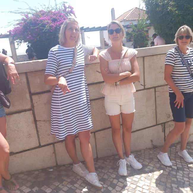 Lisbon. Tuktuk tour, Alfama & Historic city tour - Alfama gives the tour its strongest local flavor