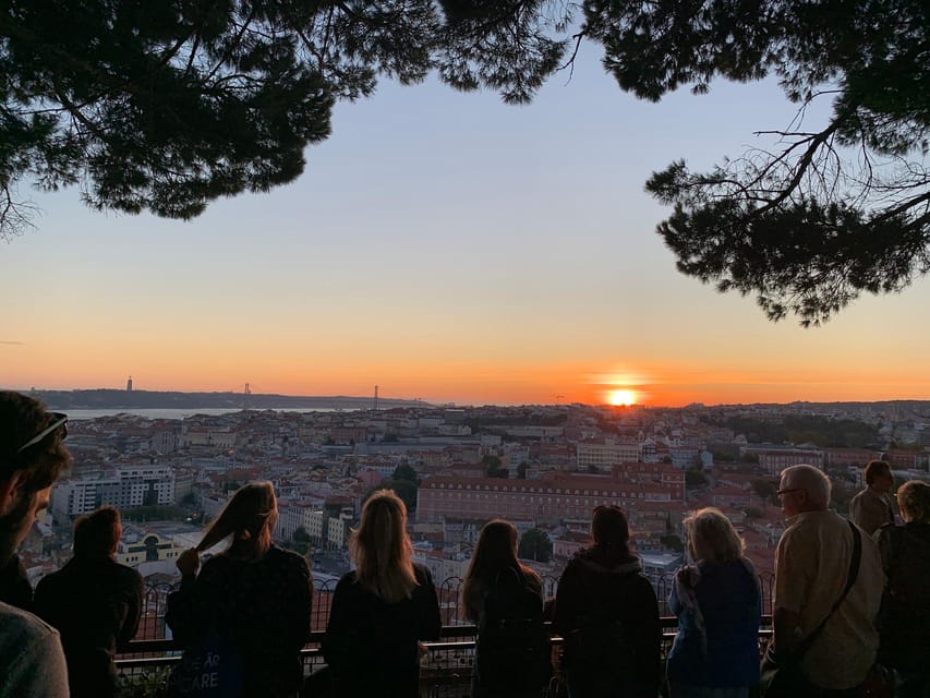 Lisbon TukTuk Tour - Smooth & Fun - Best Instagram Spots - Who should book this Lisbon ride