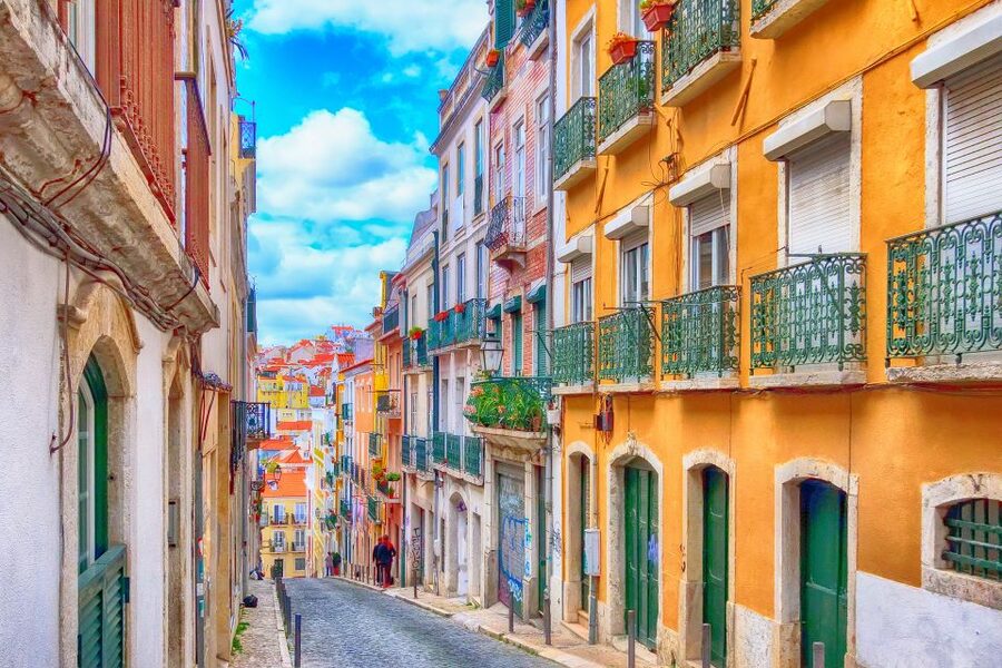 Lisbon with Tukxi: From East to West Private Tour by Tuk Tuk - Mouraria and the city’s musical character