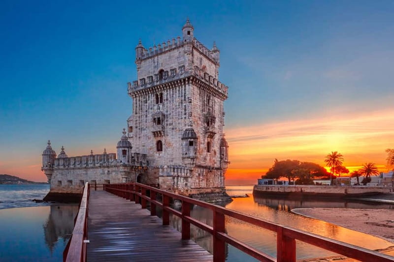 Lisbon with Tukxi: From East to West Private Tour by Tuk Tuk - Guide quality and the human side of the ride