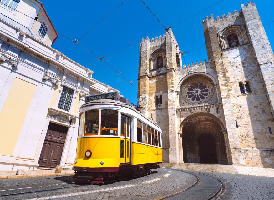 Lisbon with Tukxi: Historical Secrets by Tuk-Tuk - Sé Cathedral and the old religious quarter