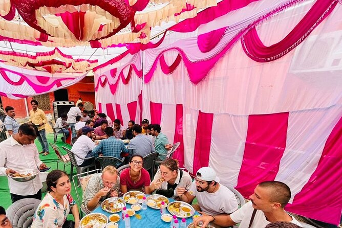Local breakfast & full city tour by TukTuk - What the private format really gives you