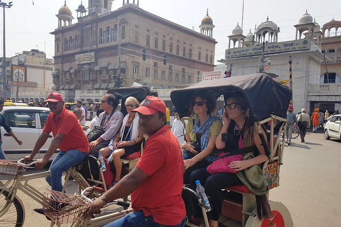 Luxury Rickshaw Tour of Old Delhi - Why a rickshaw is the right way to see Old Delhi