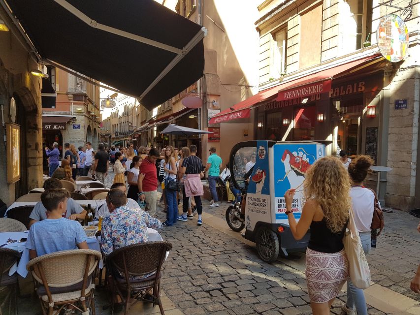 Lyon: 1 or 2-Hour Pedicab Tour - A gentle first look at Lyon from the Tourism Office
