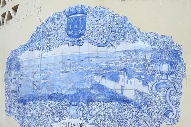 Madeira Special City Tuk Tuk Tour and Viewpoints by MadTuk - São Tiago Fort and the old town show Funchal’s older side