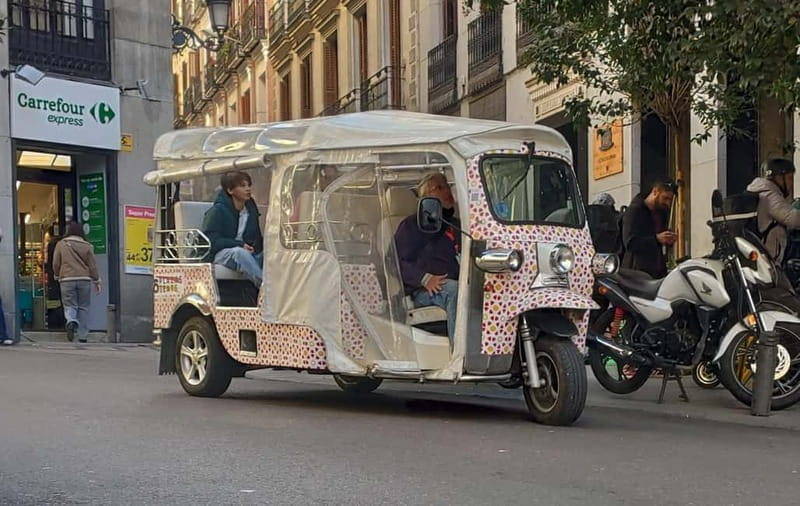 Madrid: City Tours - 6 seats private ecological tuk tuk - Is $53 per person good value?