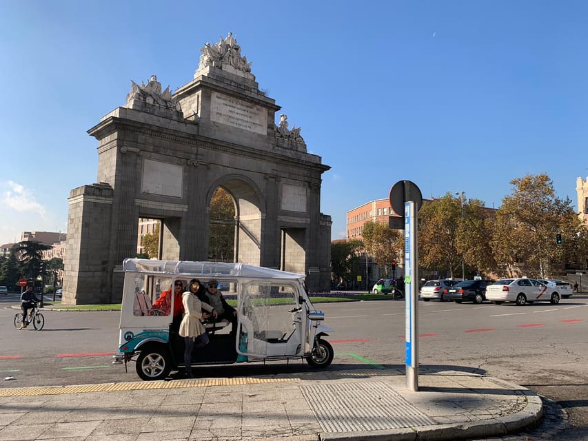 Madrid: Make your own 60 minutes tuk tuk tour - How the one-hour ride unfolds