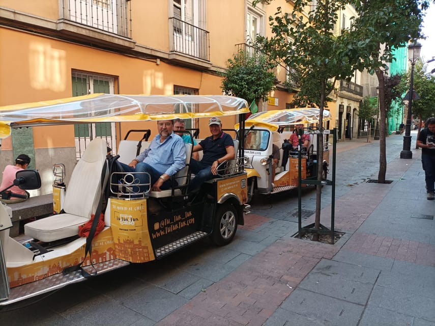 Madrid: Modern tour with Private guide in yellow tuk tuk - Starting at Plaza Isabel II and the Royal Palace