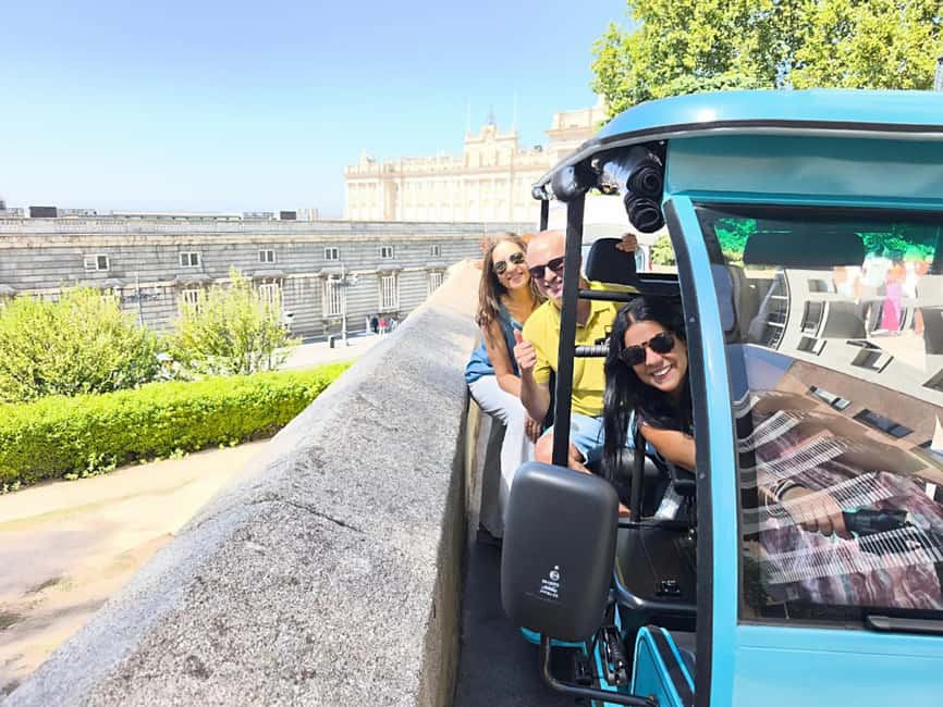 Madrid: Tour with Tuk Tuk Zero: Bernabéu and the Golden Mile. 1h 15min - Santiago Bernabéu, the tour’s big football stop