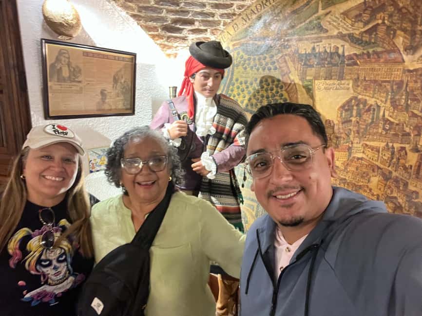 Madrid TUK TUK City Tour - Guides, languages, and the human side of the ride