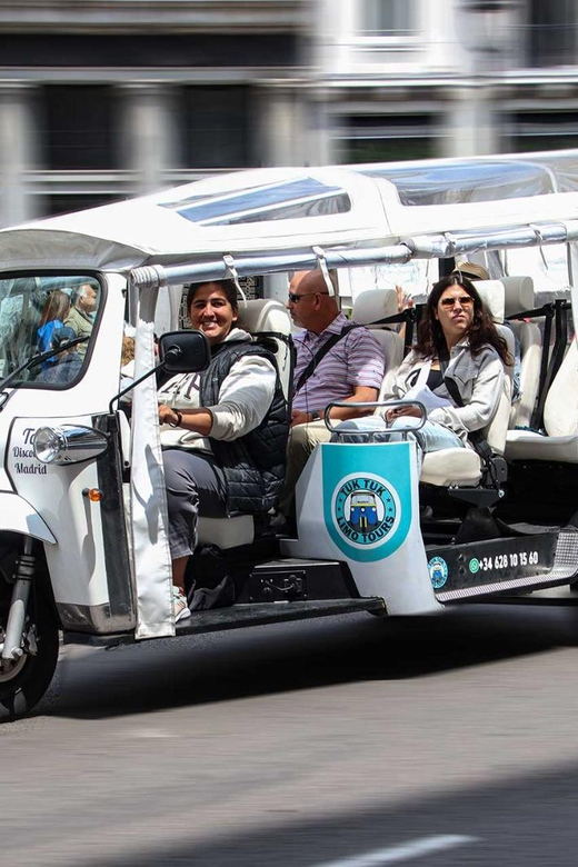 Madrid Tuk Tuk Welcoming Tour - A fast introduction to Madrid from Calle Mayor
