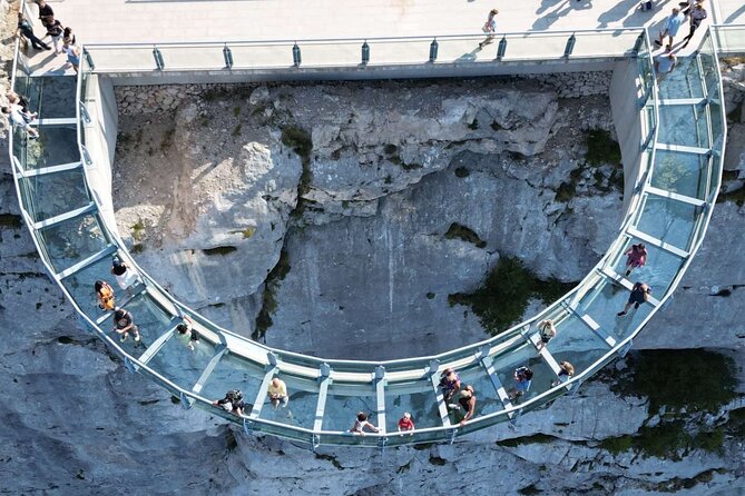 Makarska: Skywalk Tour with a Tuk Tuk - Skip the line ticket - What the two-and-a-half-hour schedule feels like