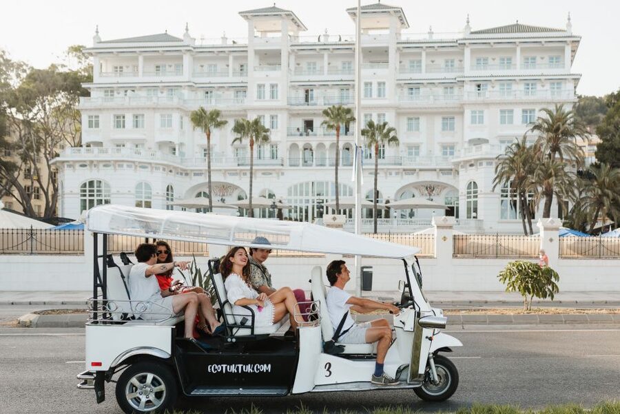 Malaga: Private City Tour by Eco Tuk Tuk - The longer route and Baños del Carmen