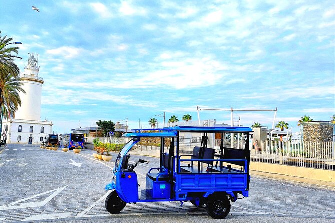 Malaga: Tuk tuk tour - From La Farola to La Malagueta