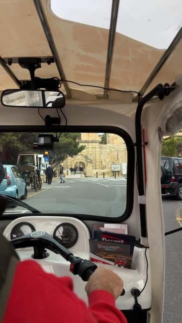 Malta: Tuk Tuk Half Day Tour with Hotel Pick up - Key points at a glance