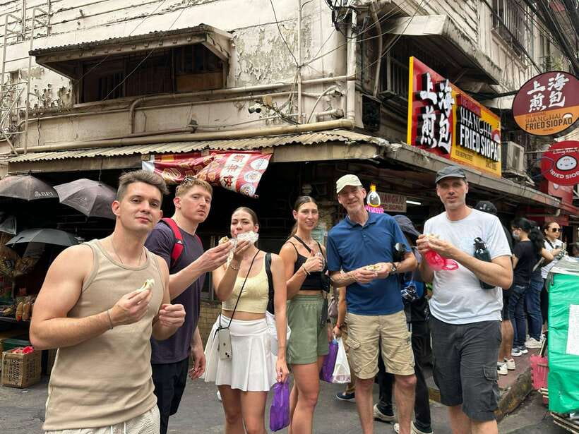 Manila Street Food and Drinks with Tuktuk Experience - What the two-hour route feels like