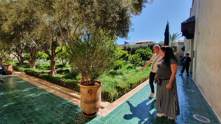 Marrakech Tuk-Tuk Tour with Photography Museum+Secret Garden - Through the handicraft souks to Dar El Pacha