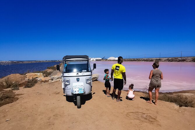 Meet Santa Luzia / Capital do Polvo / Salinas in a 100% electric Tuk Tuk - Who will enjoy this tour most