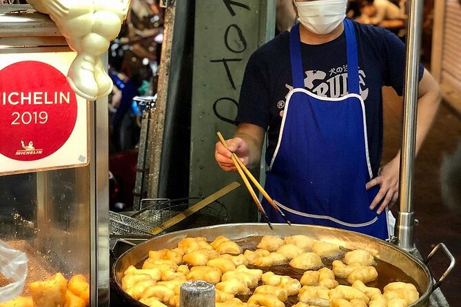 Michelin Guide Street Eats by Tuk Tuk: Bangkok Night Tour - Jay Fai is a story stop, not a dining stop