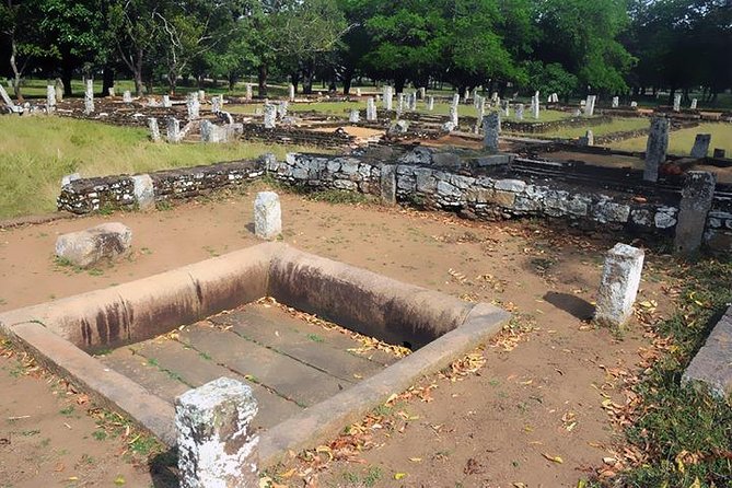 Mihintale TukTuk tour at Anuradhapura - Safety, comfort, and the emergency plan