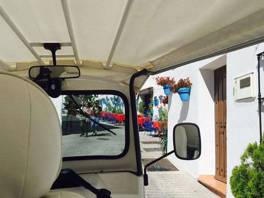 Mijas: Panoramic city tour with an electric Tuk Tuk - Starting by the Carromato de Max museum