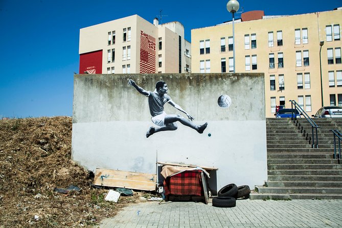 Mon Ami Maravilha - Lisbon Street Art Private Tuk Tuk Tour - Guides who shape the experience