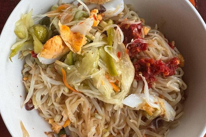 Morning Tuk Tuk Food Tour: Taste Iconic Dishes of Battambang - Traditional fish amok with Tonle Sap ingredients