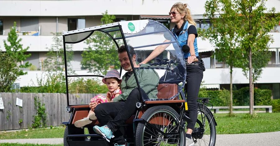 Munich: Day-rent rickshaw and explore Munich yourself - Olympic Park, just minutes from the rental shop