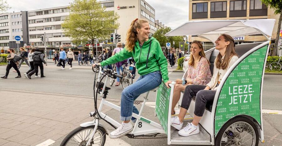Münster-Highlights-Tour with Rickshaw-Guide - Starting at Old City Hall and Prinzipalmarkt