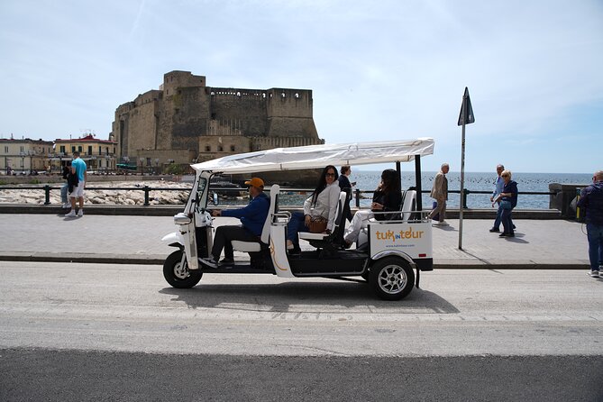 Naples in Tuk Tuk between Panoramas and History and Street Food - Fiorenzano and the logic of Neapolitan street food