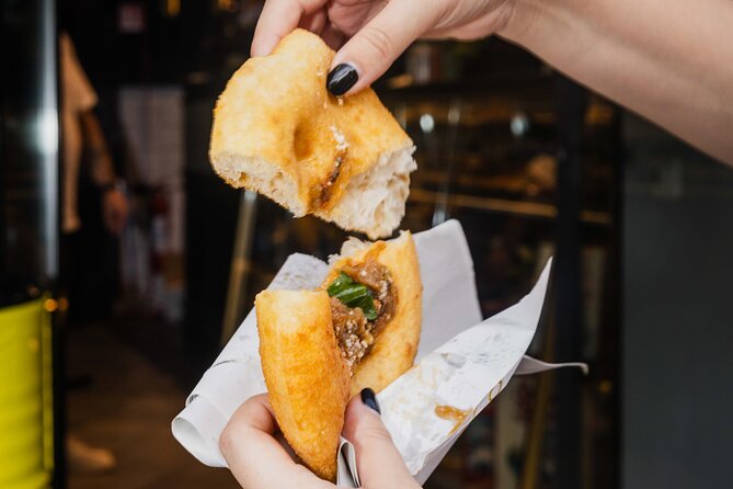 Naples in Tuk Tuk between Panoramas and History and Street Food - Corso Vittorio Emanuele and San Martino