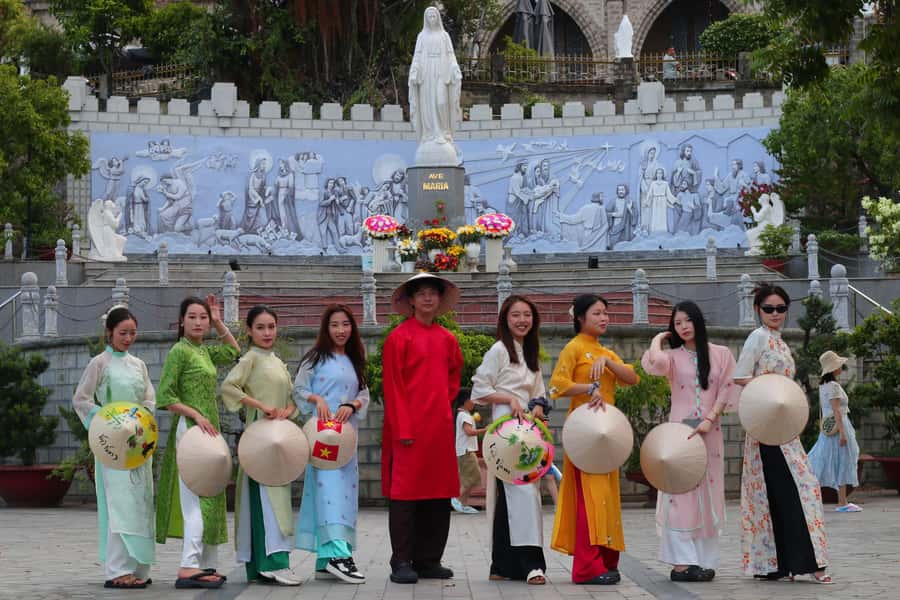 Nha Trang: Ao Dai Photoshoot with Cyclo Ride - Why an Ao Dai makes this more than a city ride