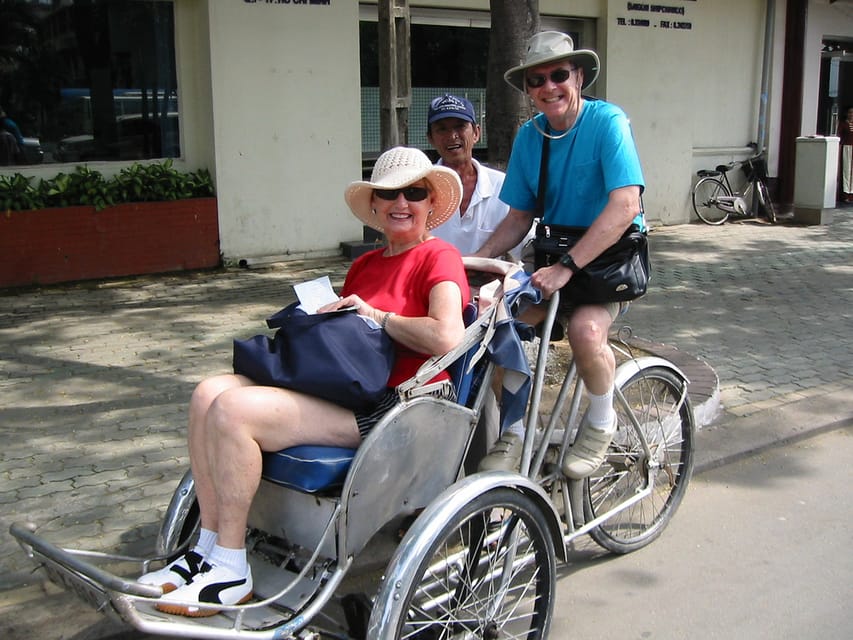 Nha Trang: Private 3-Hour Pedicab Tour - Seeing the train station and Pasteur Institutes