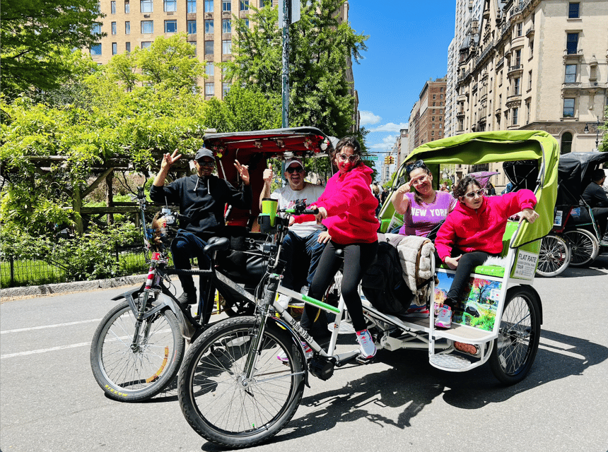 NYC: Central Park Rickshaw Tour / Private and Guided - Crossing Bow Bridge by pedicab