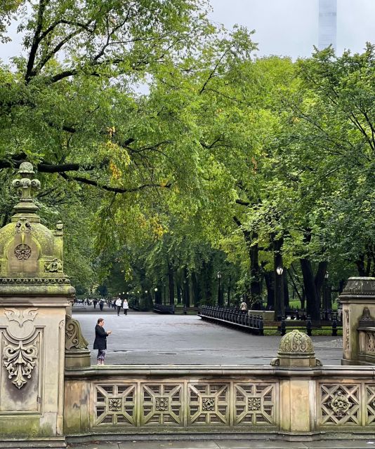 NYC: Guided Central Park Pedicab Private Tour - Bethesda Fountain and Bow Bridge
